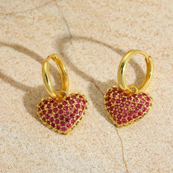 Red Heart Shape Earrings 18k Gold Plated Drop Earrings New - Picture 1 of 1